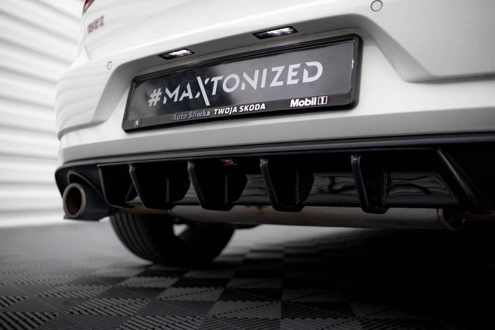 Maxton Design Jupe Arrière VW Golf MK7 GTI Facelift - Noir Brillant